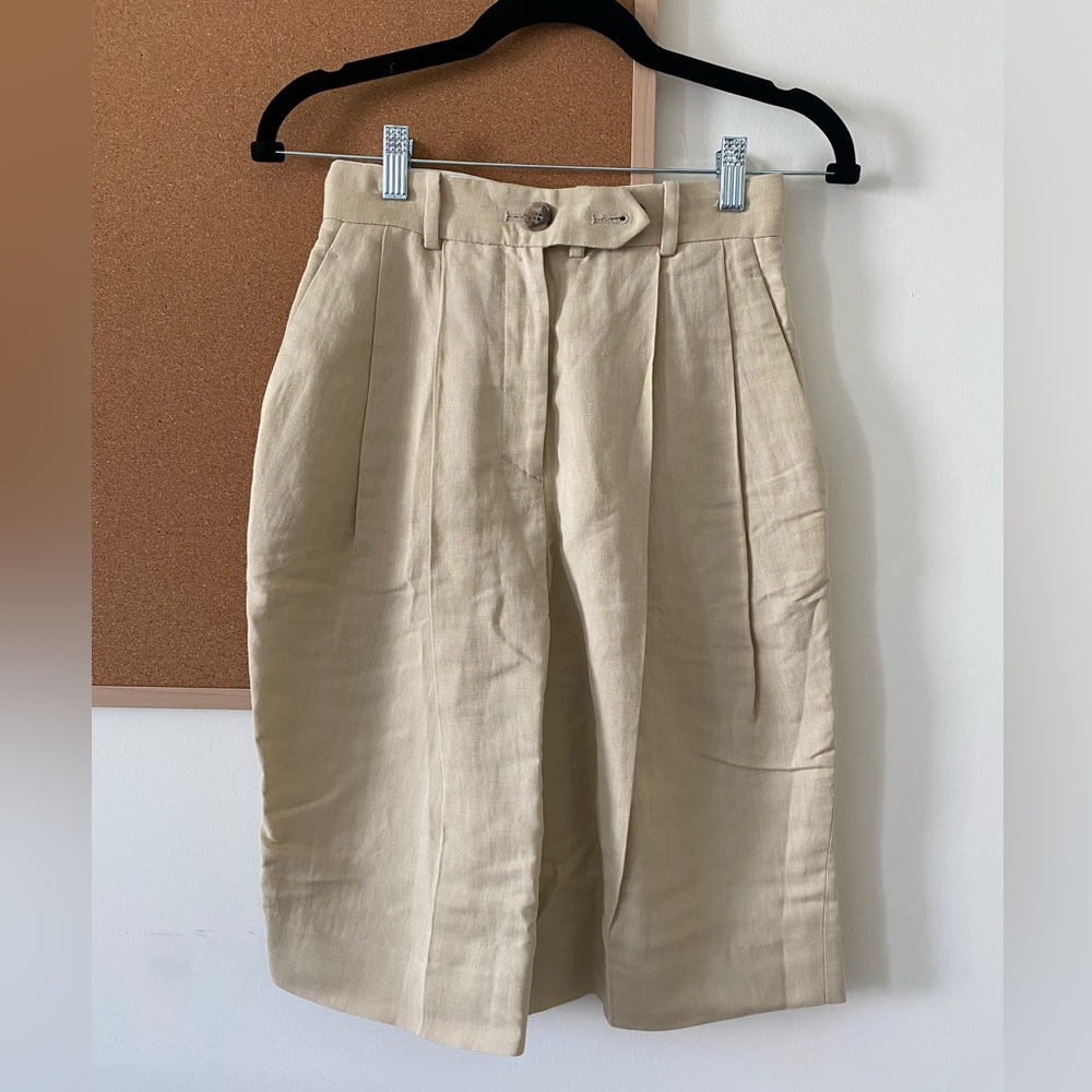 COS Tailored Linen High waisted Bermuda Shorts Light Beige
